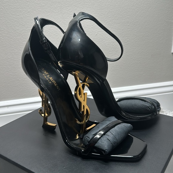 Saint Laurent OPYUM PATENT LEATHER HEELS with Gold hardware size 40EU - Picture 11 of 16